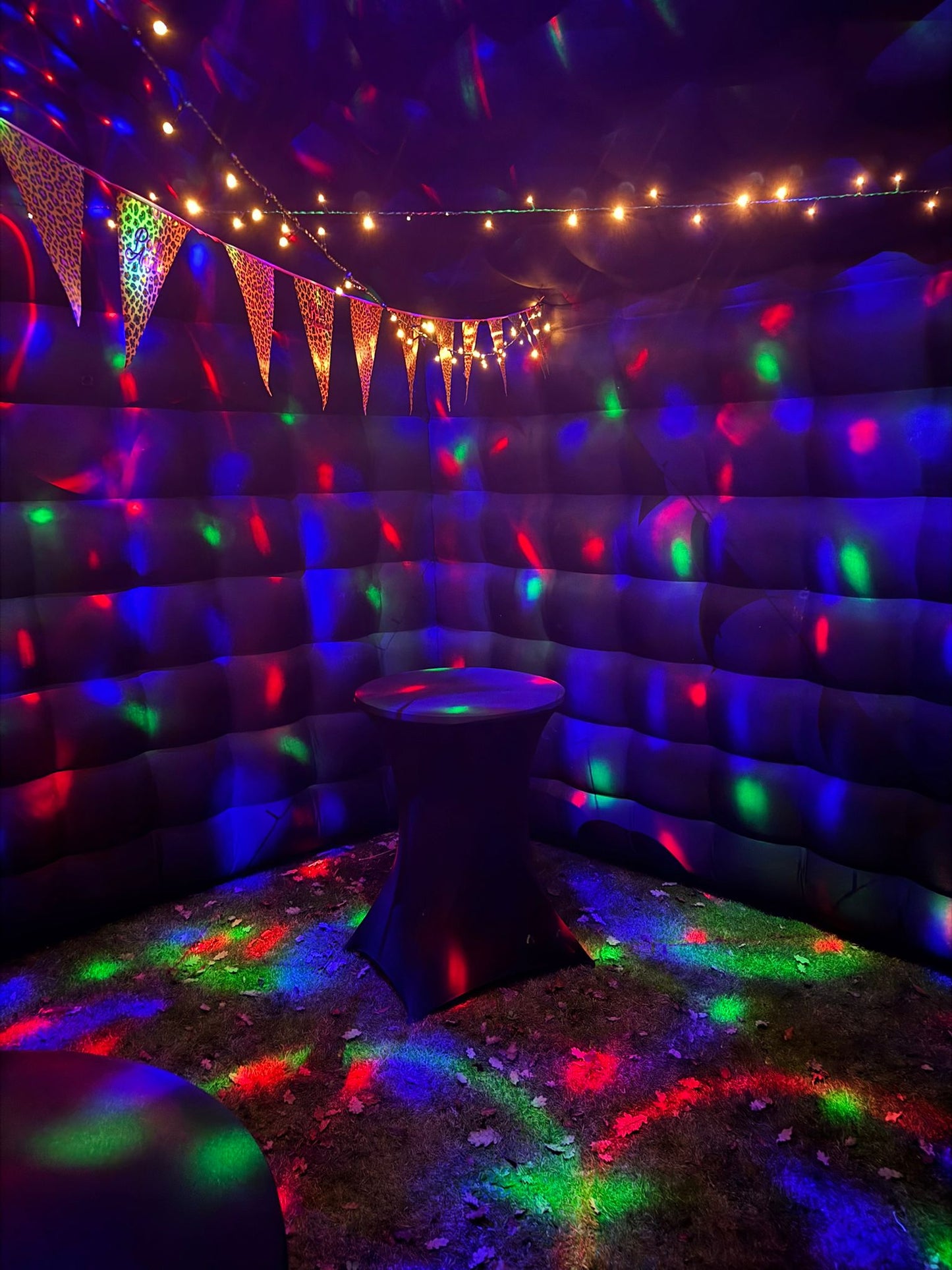 KOOP Opblaasbare Nightclub Partytent Wit 4 meter