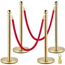 z06 - 4 stuks gouden paaltjes huur